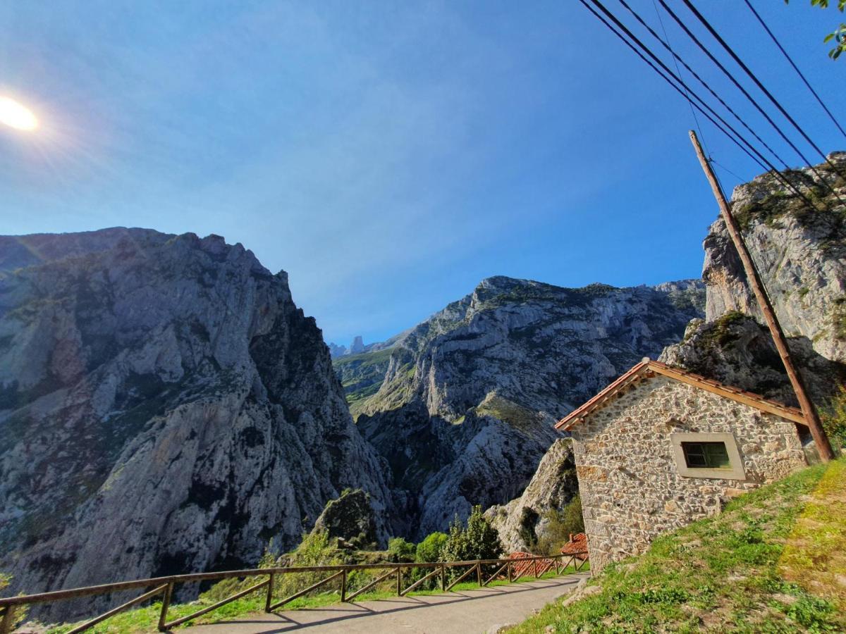 La Estancia de Cangas - Amplio piso con garaje Onís Exterior foto