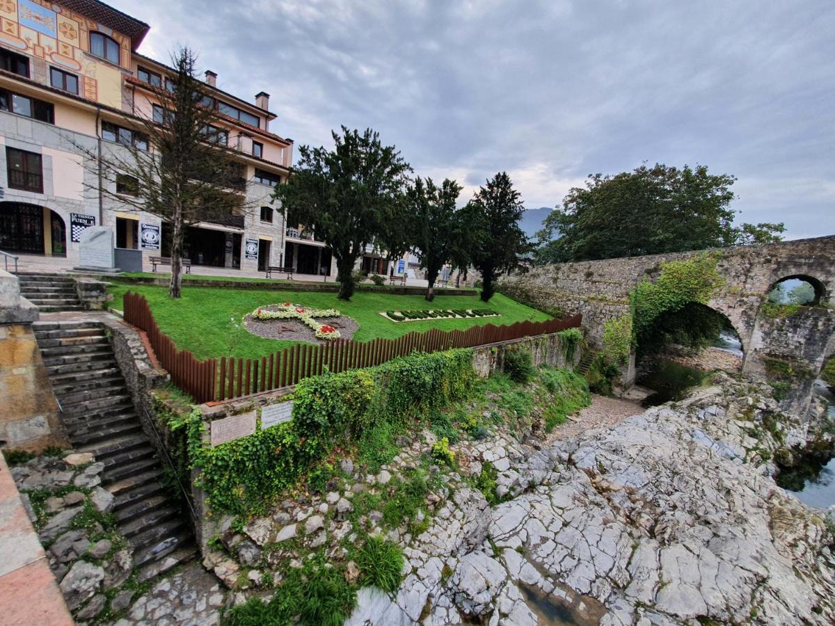 La Estancia de Cangas - Amplio piso con garaje Onís Exterior foto